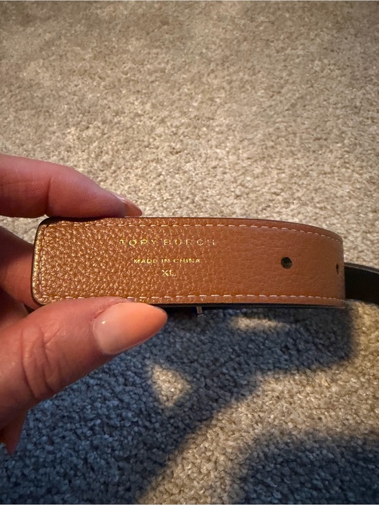 Tory Burch Reversible Logo Belt – Black/Tan – Gold Buckle – Size XL – Never Worn main image 4